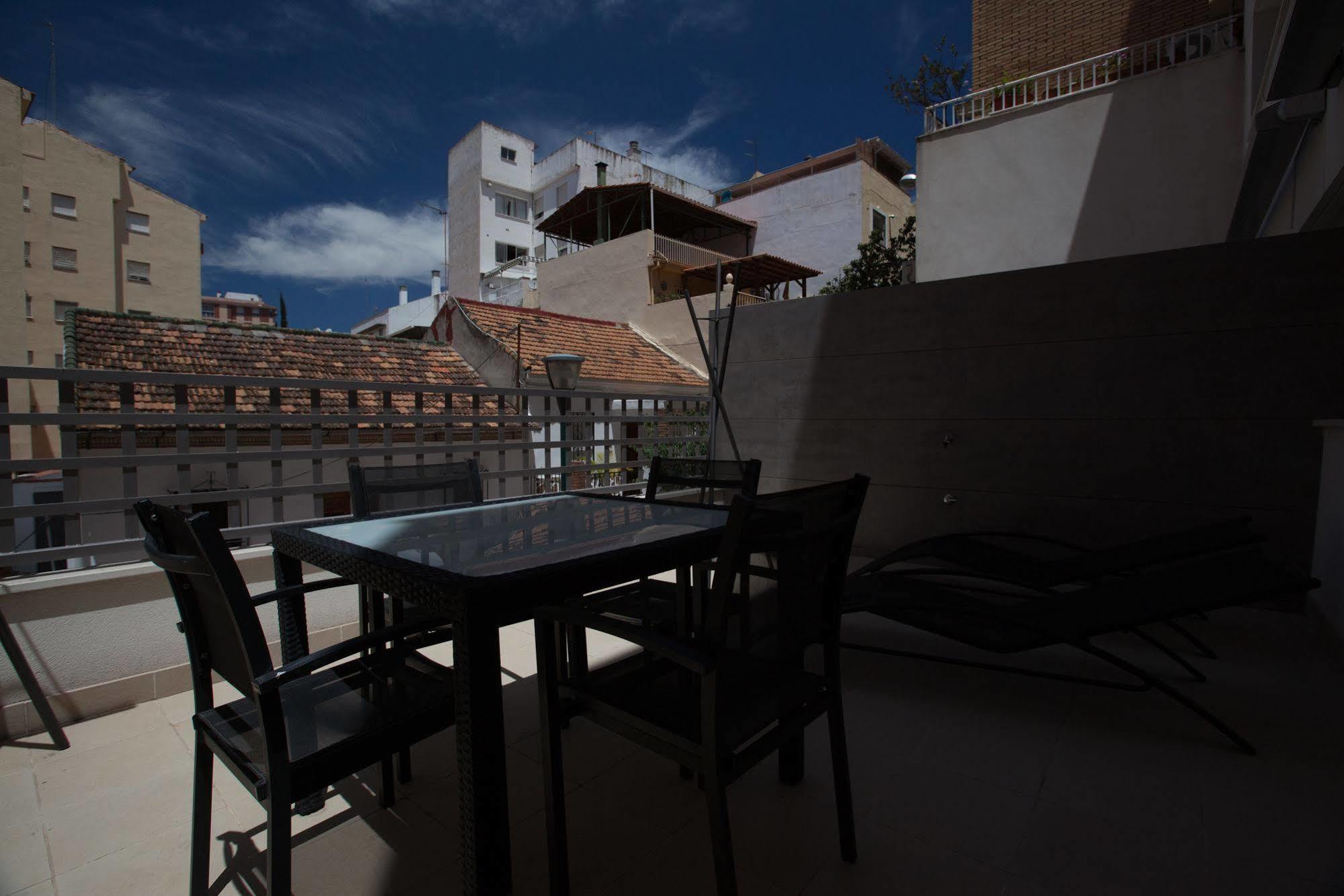 Апартаменты Malaga Andes Экстерьер фото